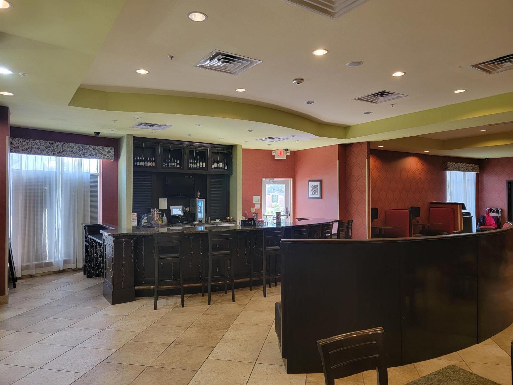 Holiday Inn Garland By Ihg Экстерьер фото