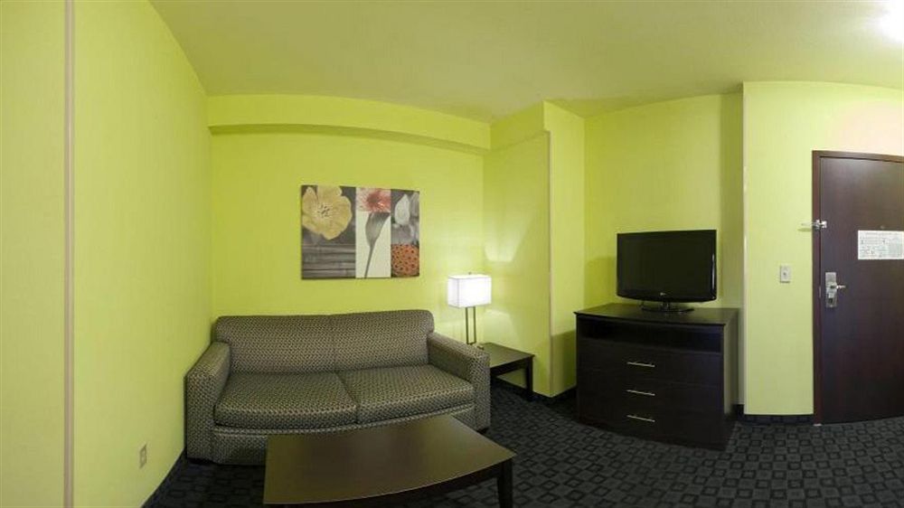 Holiday Inn Garland By Ihg Экстерьер фото